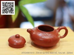 Ấm tử sa Nhũ đinh hồ tại Hà Nội
